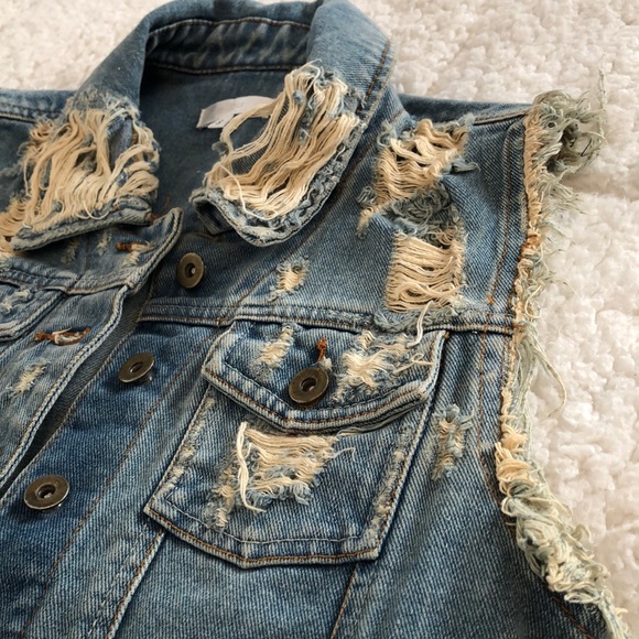 LF Jean vest, size S - Picture 4 of 4
